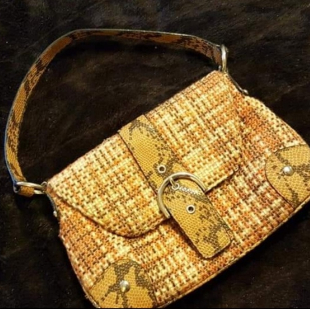 Handbag